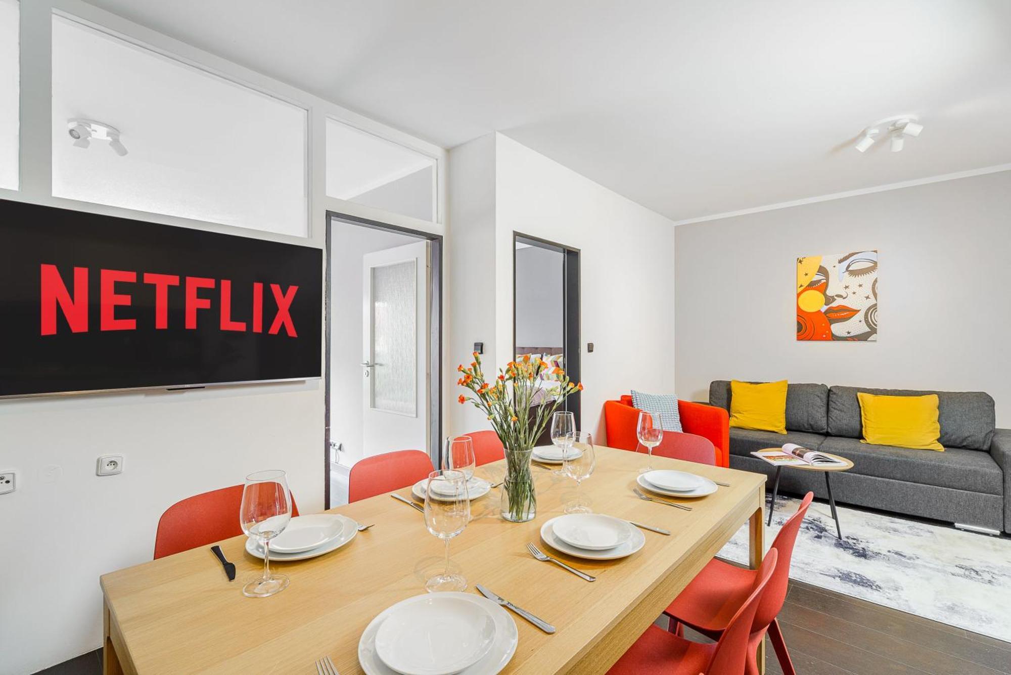 Apartament Deluxe With Balcony Near Center Praga