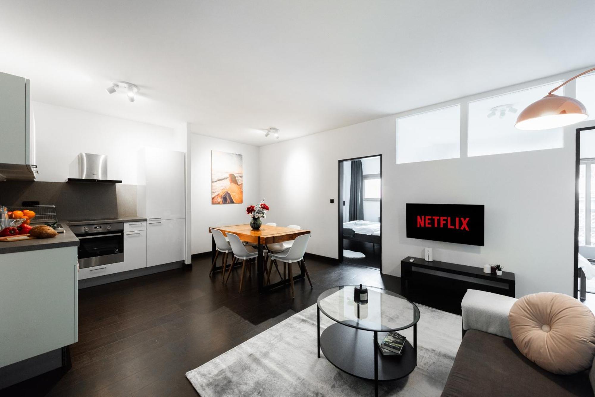 Apartmán Deluxe With Balcony Near Center